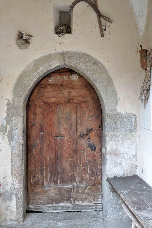 הוילה וילאנדרו Schloss Gravetsch מראה חיצוני תמונה